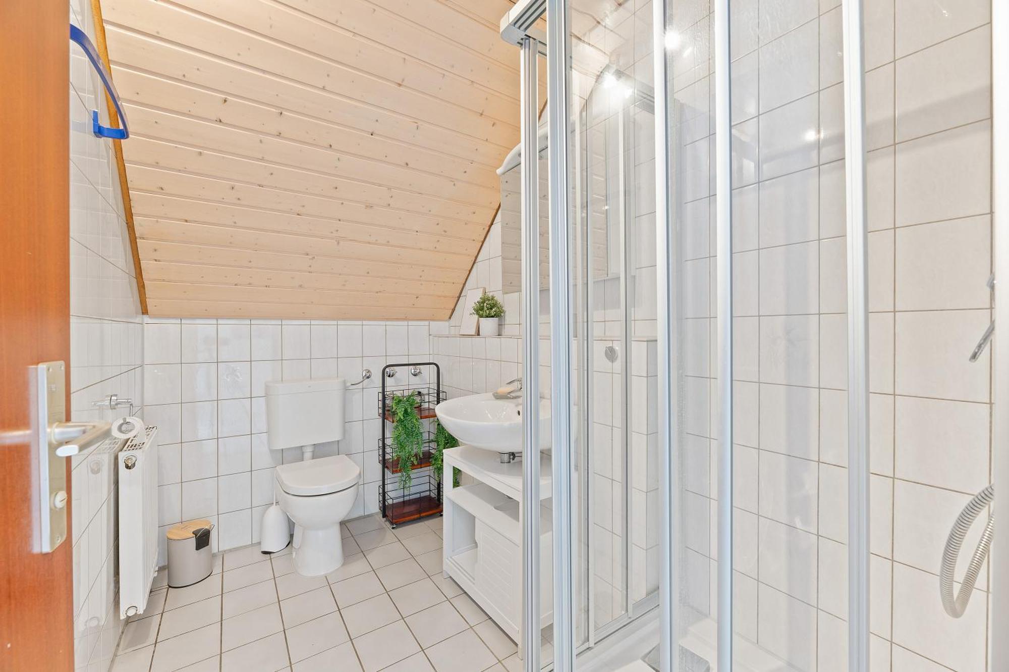 Perouser Wohlfuehloase Rutesheim Buitenkant foto